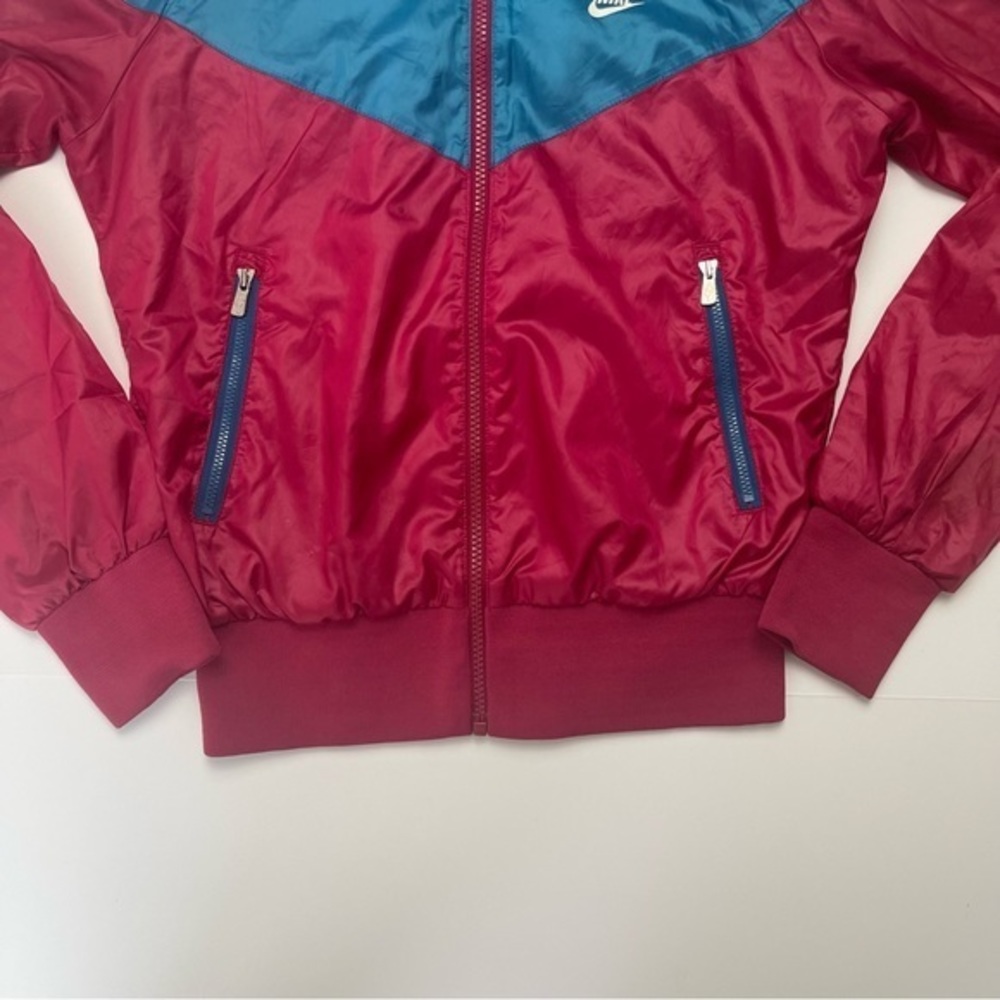 Nike Windrunner Colorblock Jacket - Picture 3 of 11